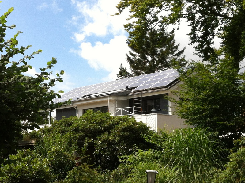 Photovoltaikanlage in Kombination mit Wärmepumpe für maximale Energieeffizienz